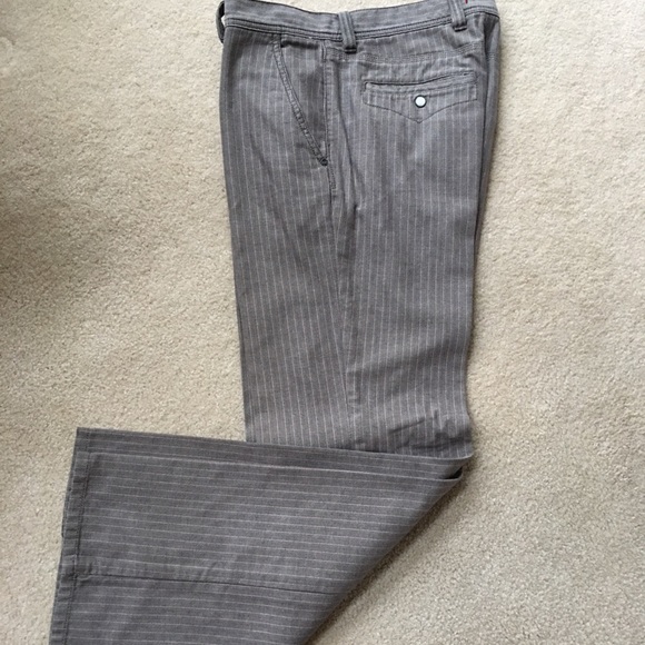 Express casual pant - Picture 1 of 3